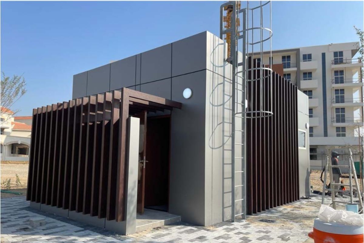 Toilet Block North 25